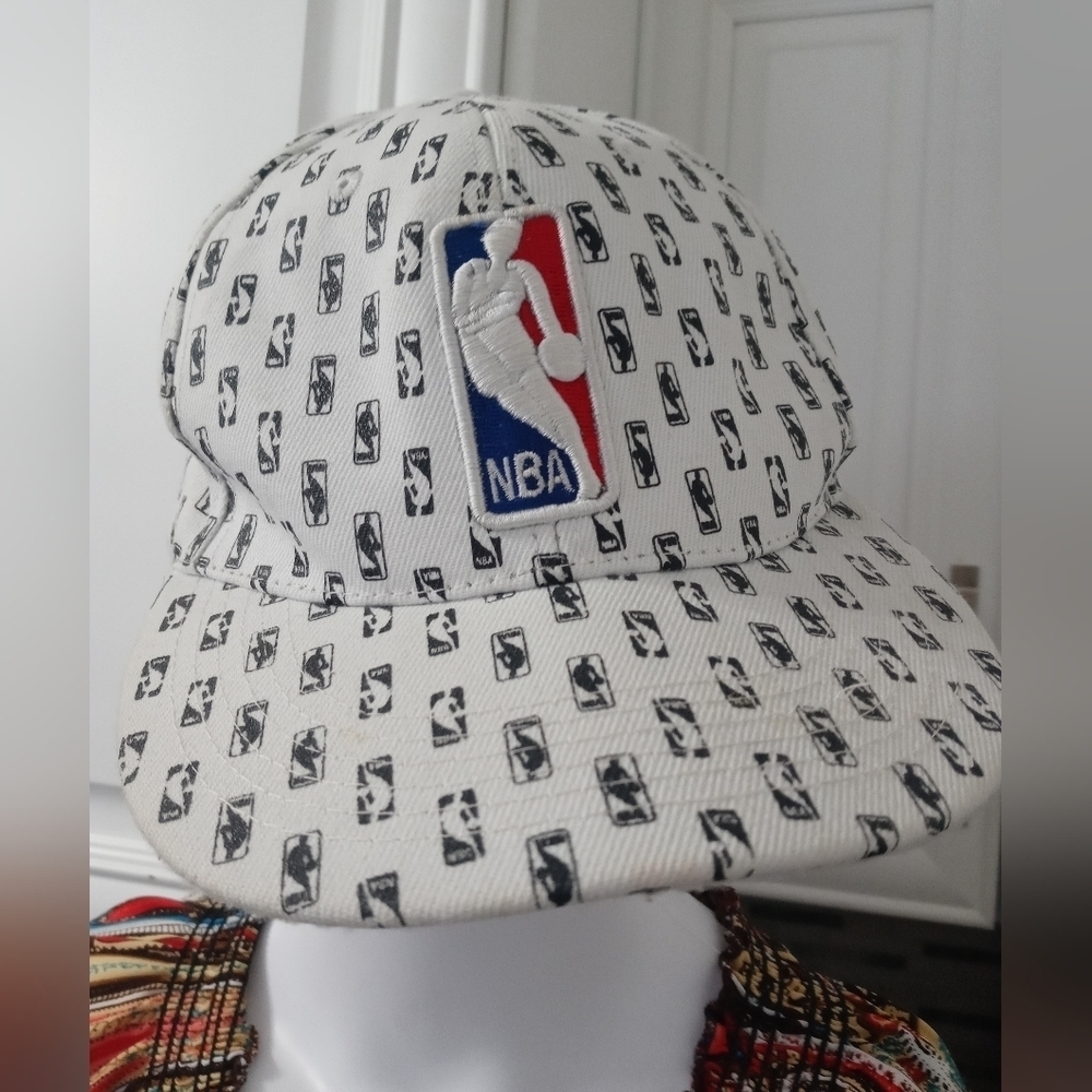 New Era Original Embroidered Logo All over Print Fitted Cap 7 1/4 58cm
